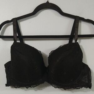 Elegant Black Lace Bone In Side Underwire Padded Bra Size 40C